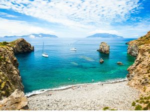 Quali sono le isole italiane senza auto