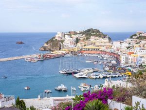 Ponza, Isola del Lazio