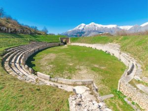 Sito archeologico Alba Fucens, Abruzzo