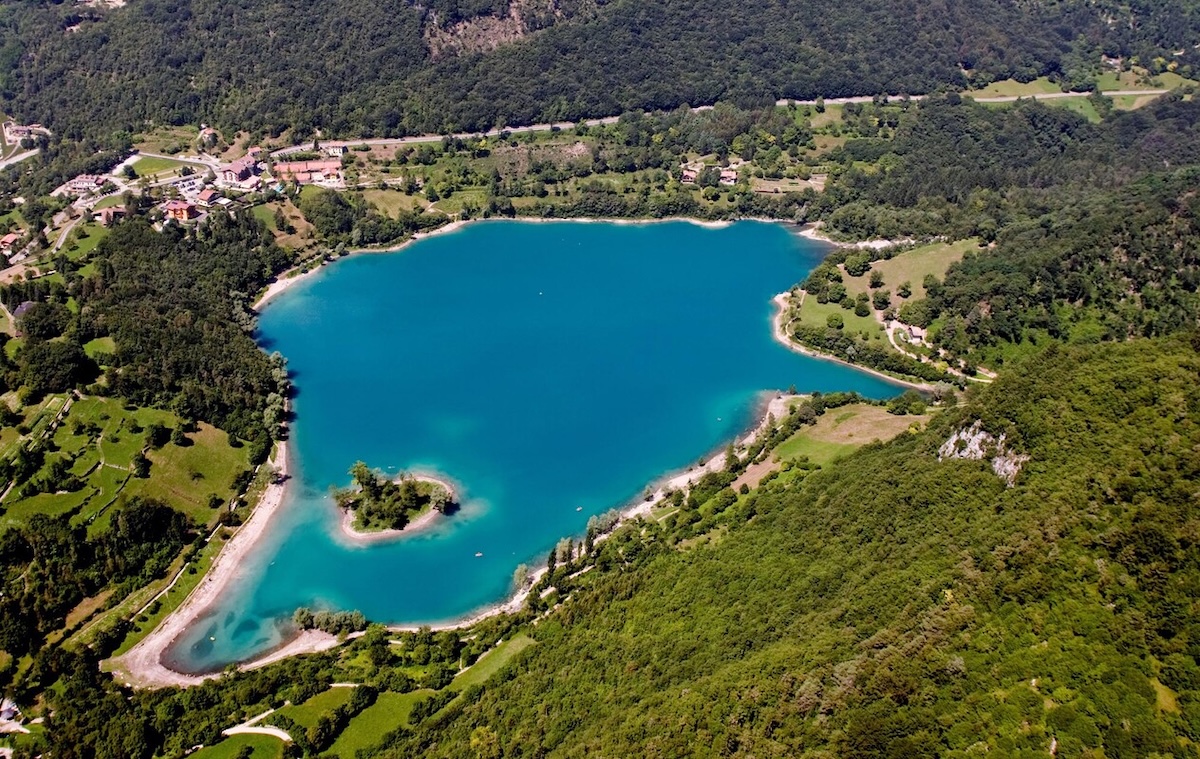 lago-tenno-panorama