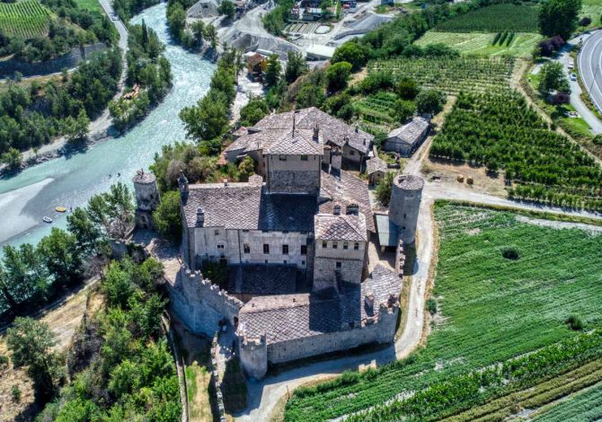 Castello Sarriod de la Tour, Valle d'Aosta