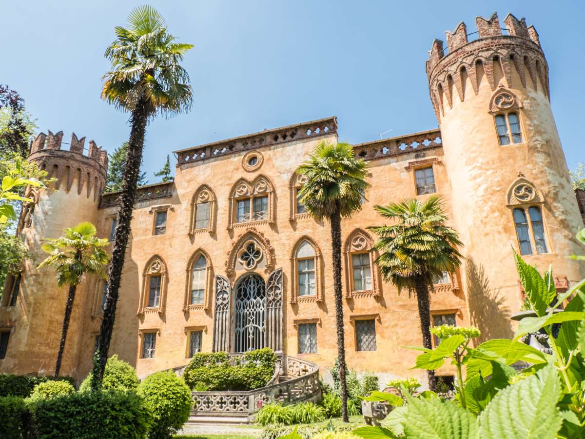 Castello del Roccolo, gioiello del Piemonte