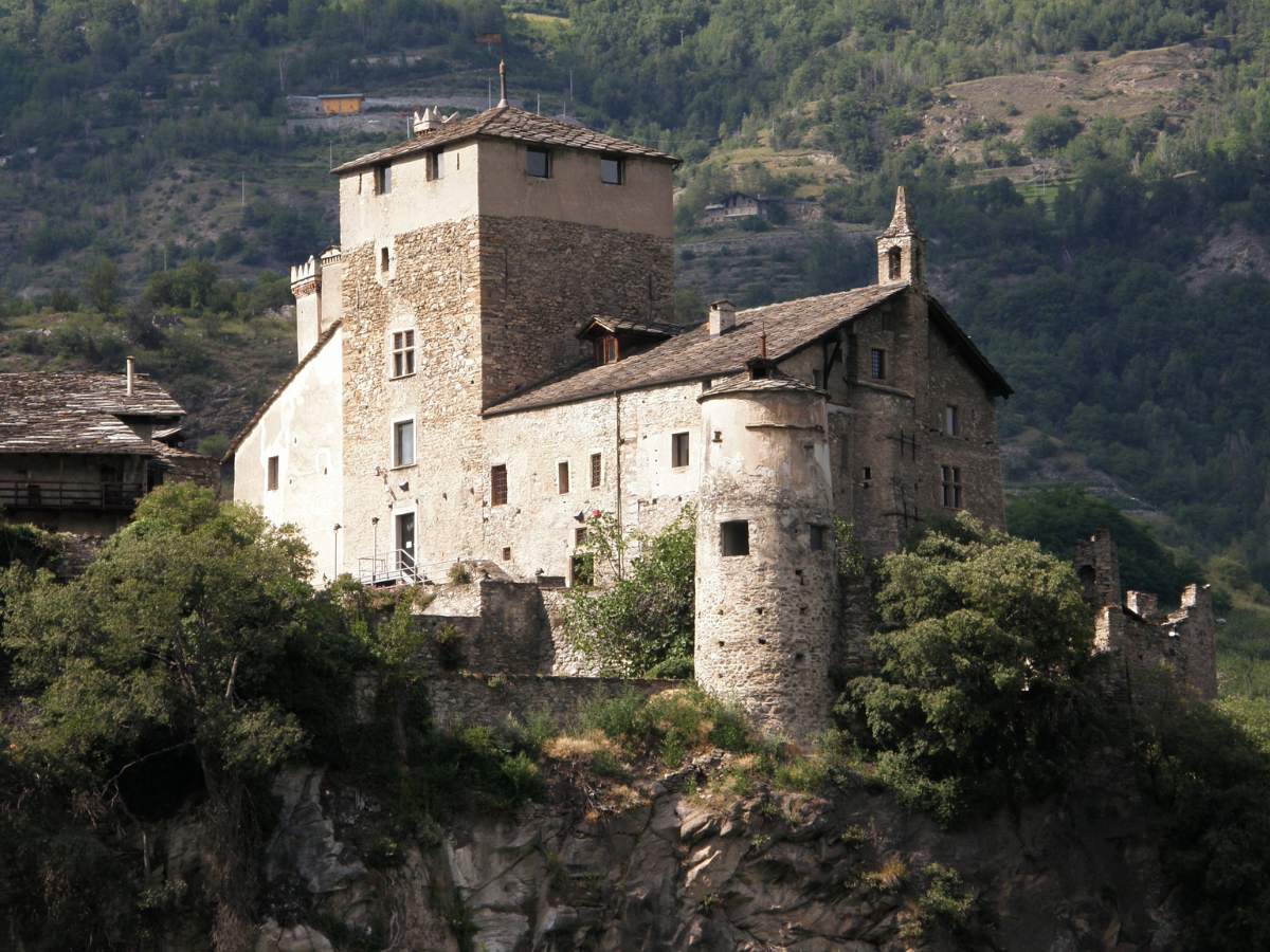 Sarriod de la Tour: il castello