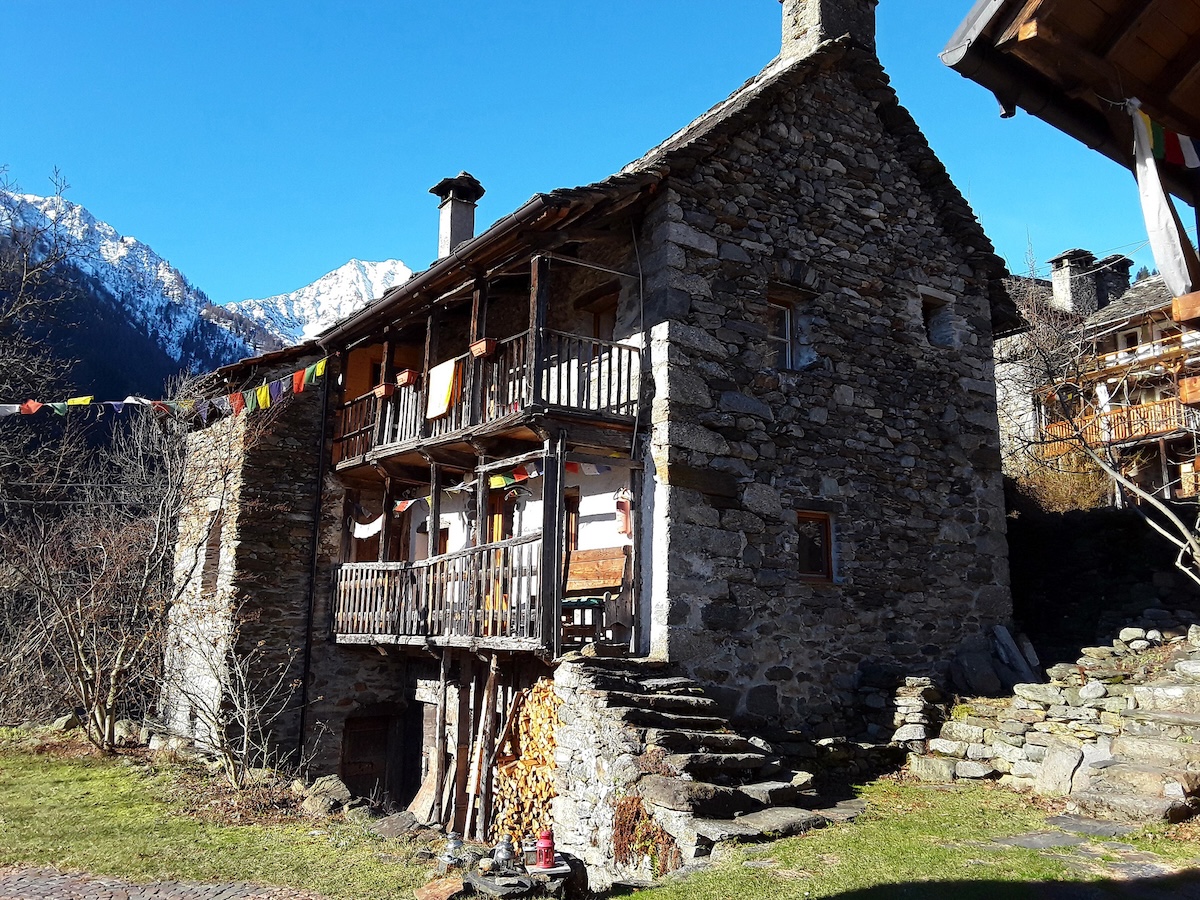 Stupahaus-bordo