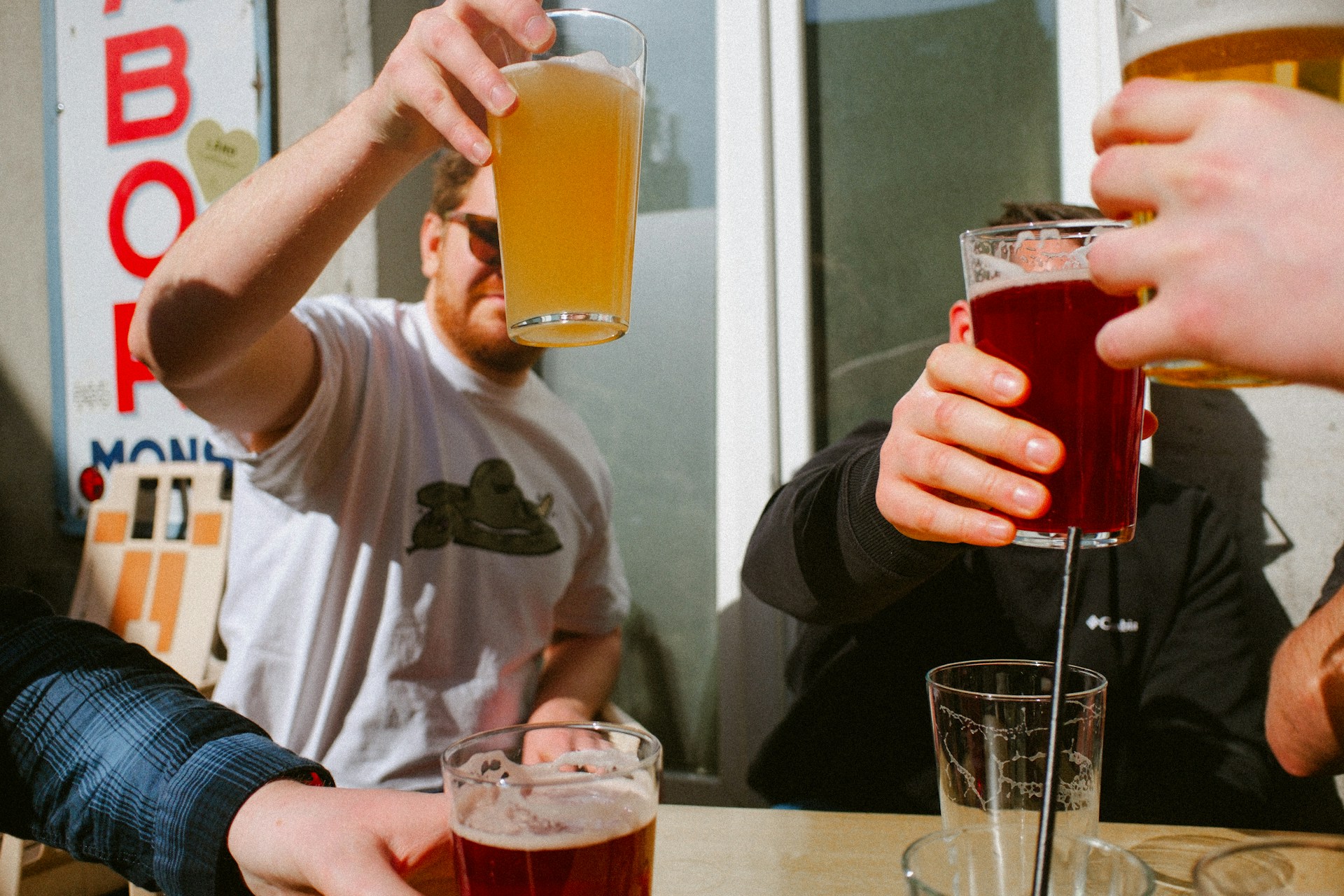 La pancia da birra? È un mito (smontato con i numeri)