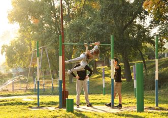 Calisthenics per principianti: cos'è, perché funziona e come iniziare
