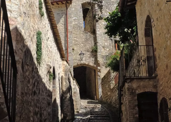 vallo-di.nera