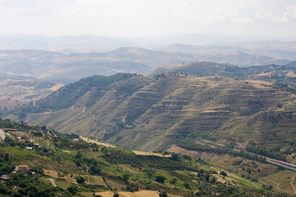 lago-pergusa-inferno-sicilia-cosa-vedere