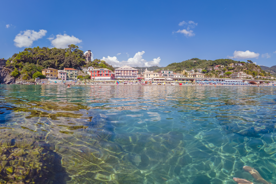 moneglia-liguria-borgo-mare