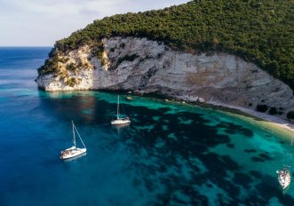 Atokos, Grecia