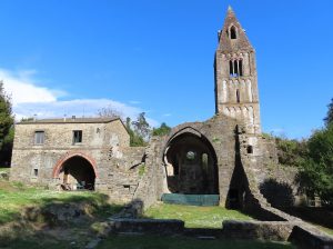 Monastero_di_Valle_Christi_(Rapallo)_-_foresteria,_presbiterio_e_campanile_3_2023-04-19