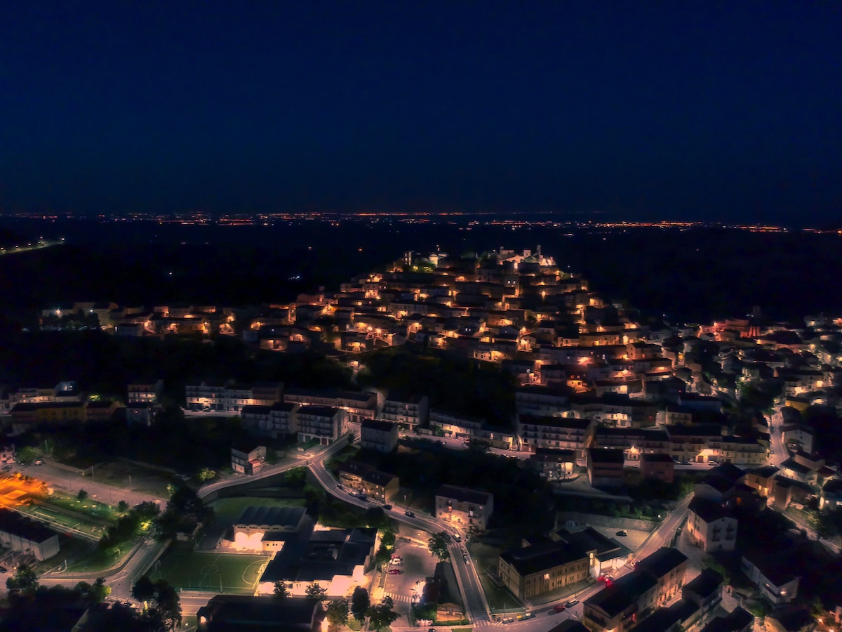 colobraro-notte