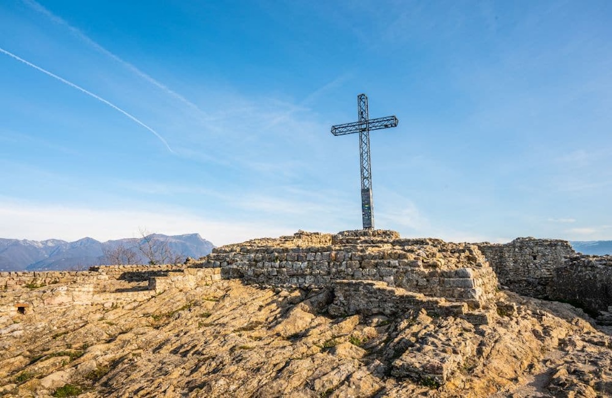 rocca-di-manerba