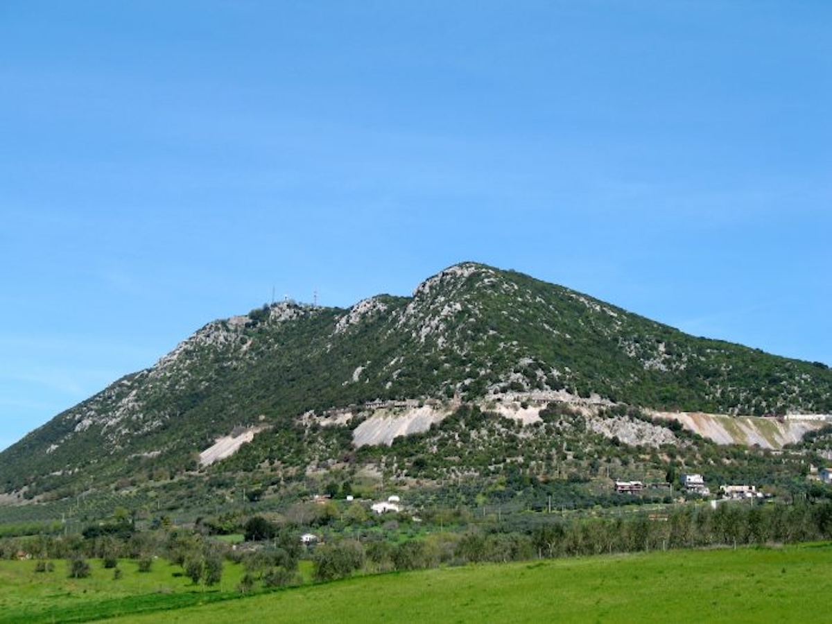 soratte-Foto-8-are-versante-occidentale-F.-Marini-700x525