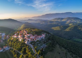 san-daniele-carso-slovenia-stanjel