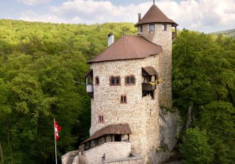 Castello di Reichenstein, Svizzera