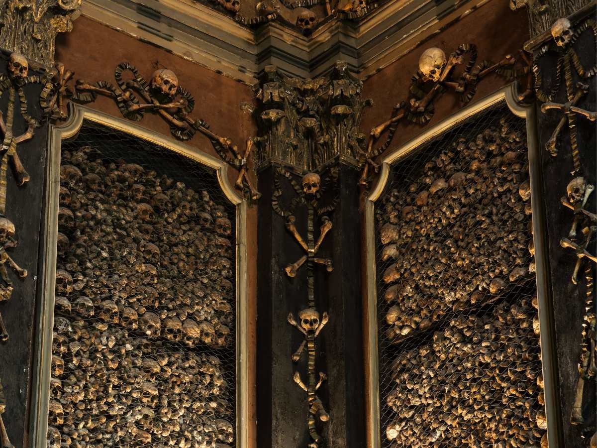 San Bernardino alle Ossa, Lombardia