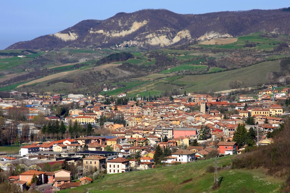 Varzi_panorama