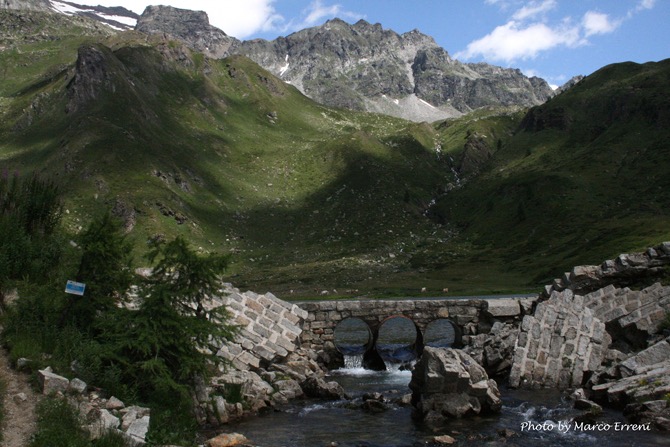 Alpe Devero Diga sul lago di Pianboglio